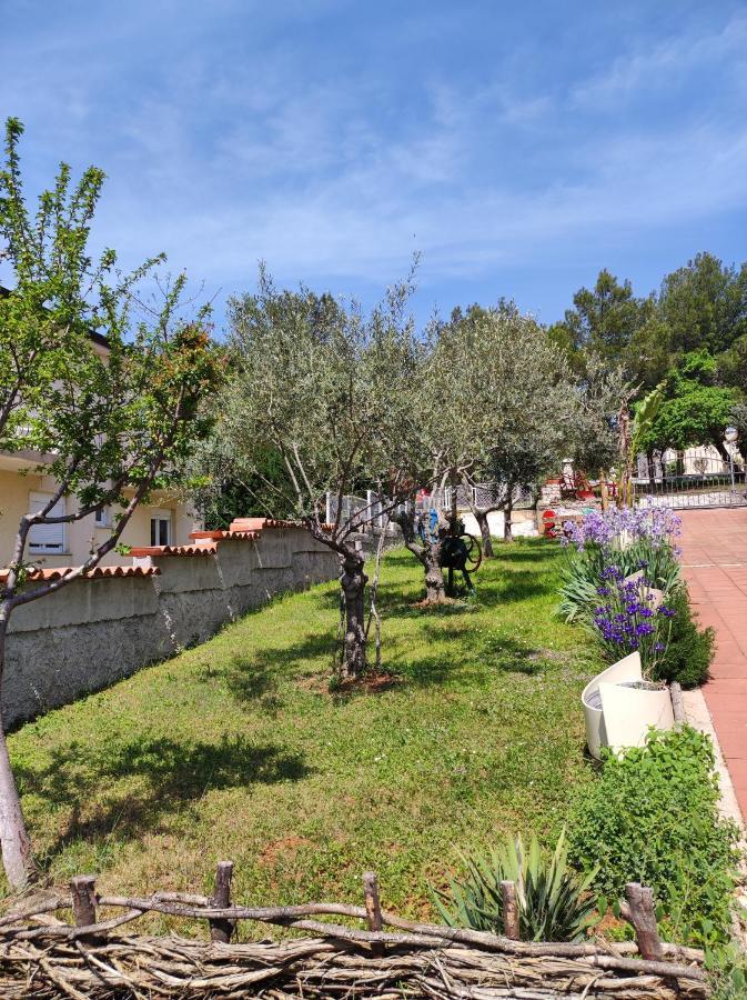 Apartments Erenda Fuškulin Exterior foto